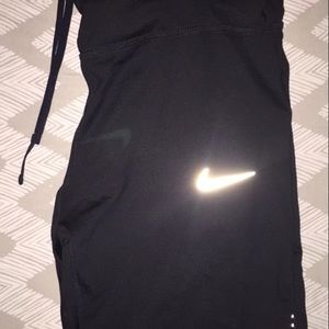 Nike dry fit Capri leggings